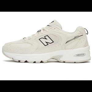 New balance 530 moonbeam Brand New! Size 36